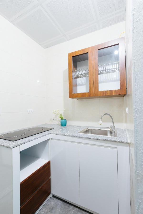 Sunstay Paradise Hanoi Bagian luar foto